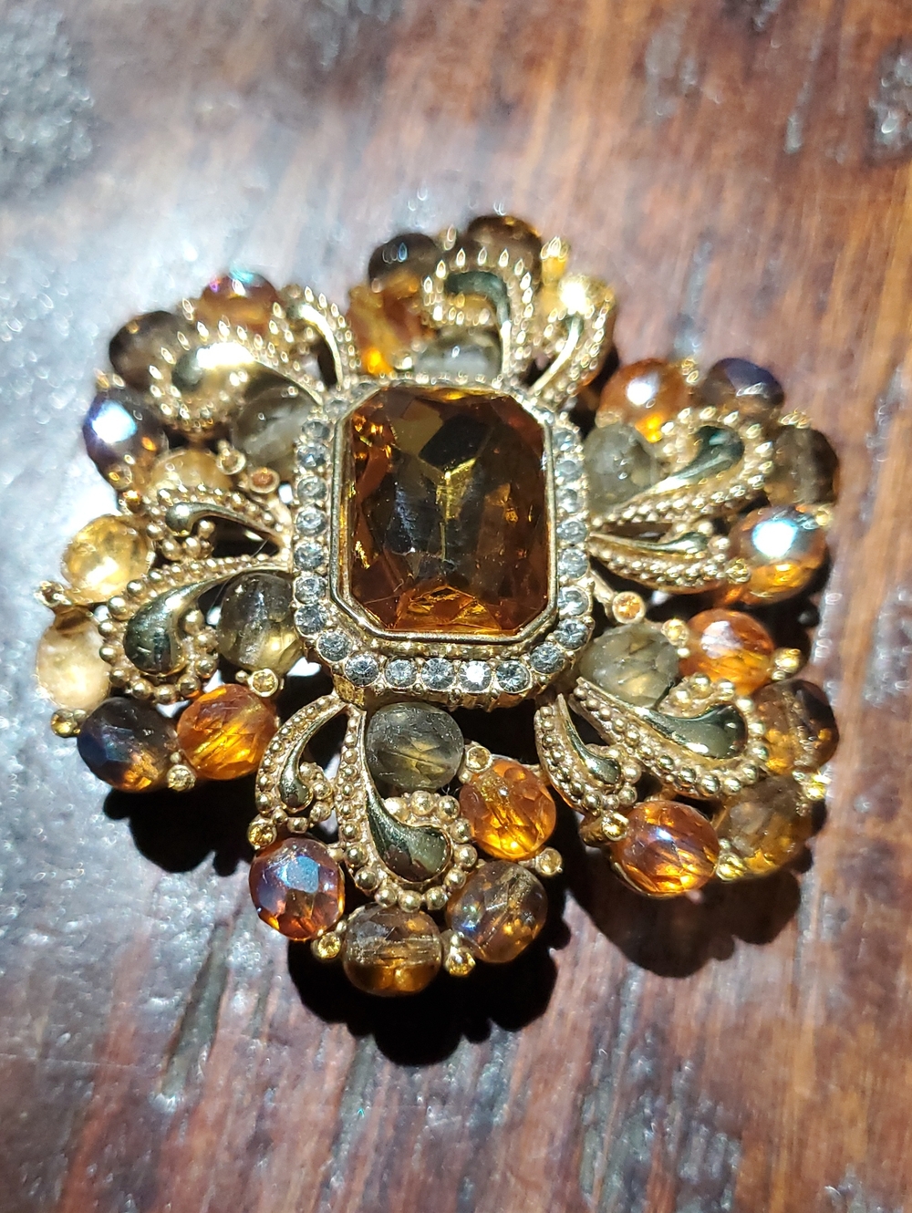 Joan Rivers Gold-Tone Amber Smoky Crystal Floral Brooch Classic Chunky Vintage